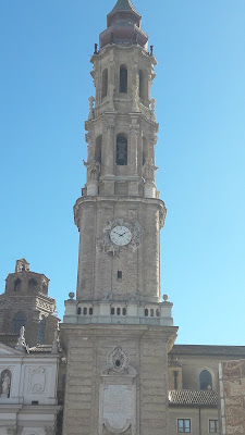 Camí de Sant Jaume de Compostela - Fuentes de Ebro a Saragossa, Torre o campanar de la Catedral de la Seo a Sant Salvador de Saragossa