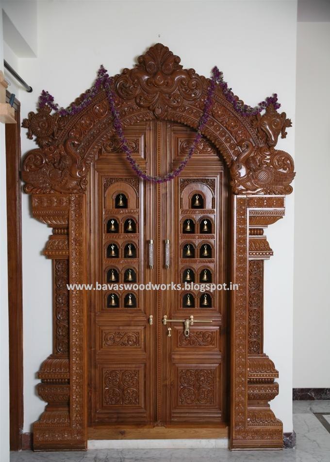 wooden+pooja+room+dor+designs+1.jpg