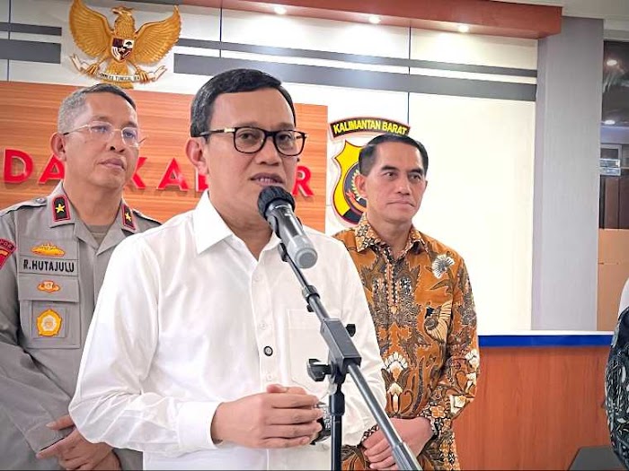 Menteri P2MI Hadiri Deklarasi Anti TPPO di Polda Kalbar, Tegaskan Perlindungan Pekerja Migran di Wilayah Perbatasan