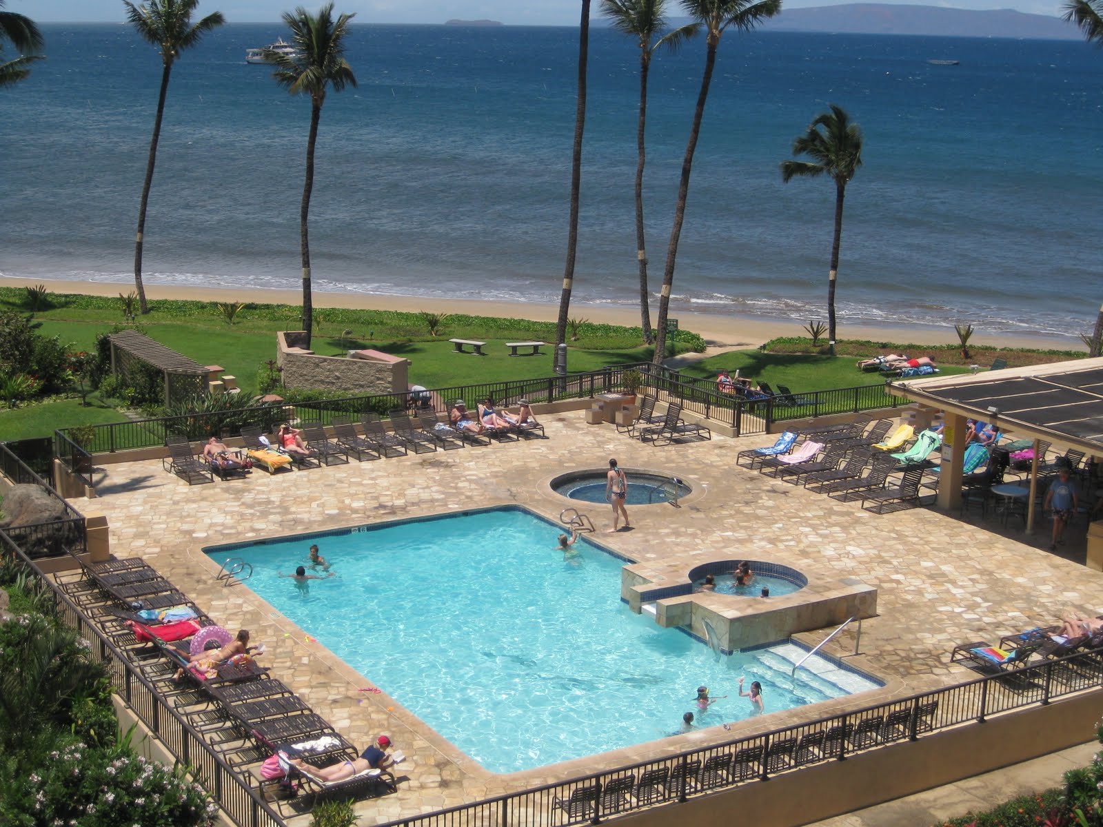 Vacation in The Beautiful Blue Pacific   Maui: Sugar Beach Resort