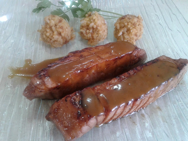 Ventresca de Atun con Salsa de Mandarina