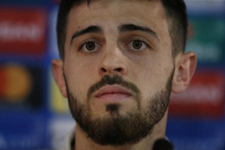 Manchester City contrata o meia português Bernardo Silva