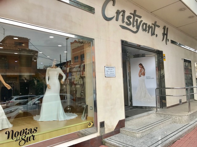 Vestidos de Novia en Murcia desde 350 Euros - Outlet Novia