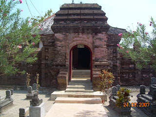 Mantingan Grave (Jepara Tourism Info)