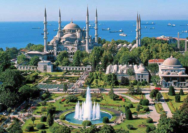 Tour Muslim Turki