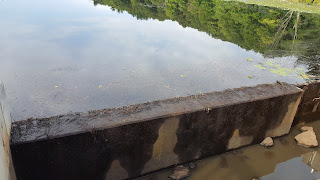 no water spilling over the spillway