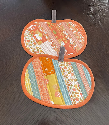 Quilted Pumpkin Shaped Mug Rugs/Trivet