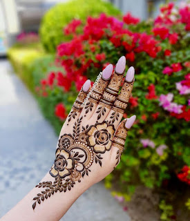 Beautiful Eid mehndi designs for girls, latest Eid henna designs