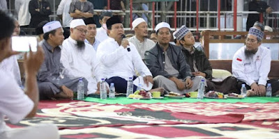 Prabowo Diajak Berkeliling dengan Buggy Off-road Karya Santri Saat Kunjungi Ponpes Al Fatah Temboro