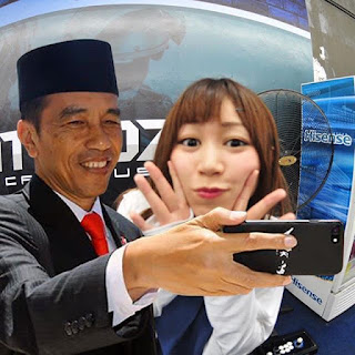 selfie jokowi