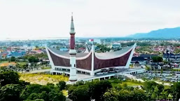 Heboh Insiden Polisi Masuk Masjid Raya Sumbar, Ahirnya Jenderal Intelijen Suharyono Angkat Bicara