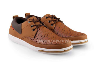 Sepatu Sneakers Pria