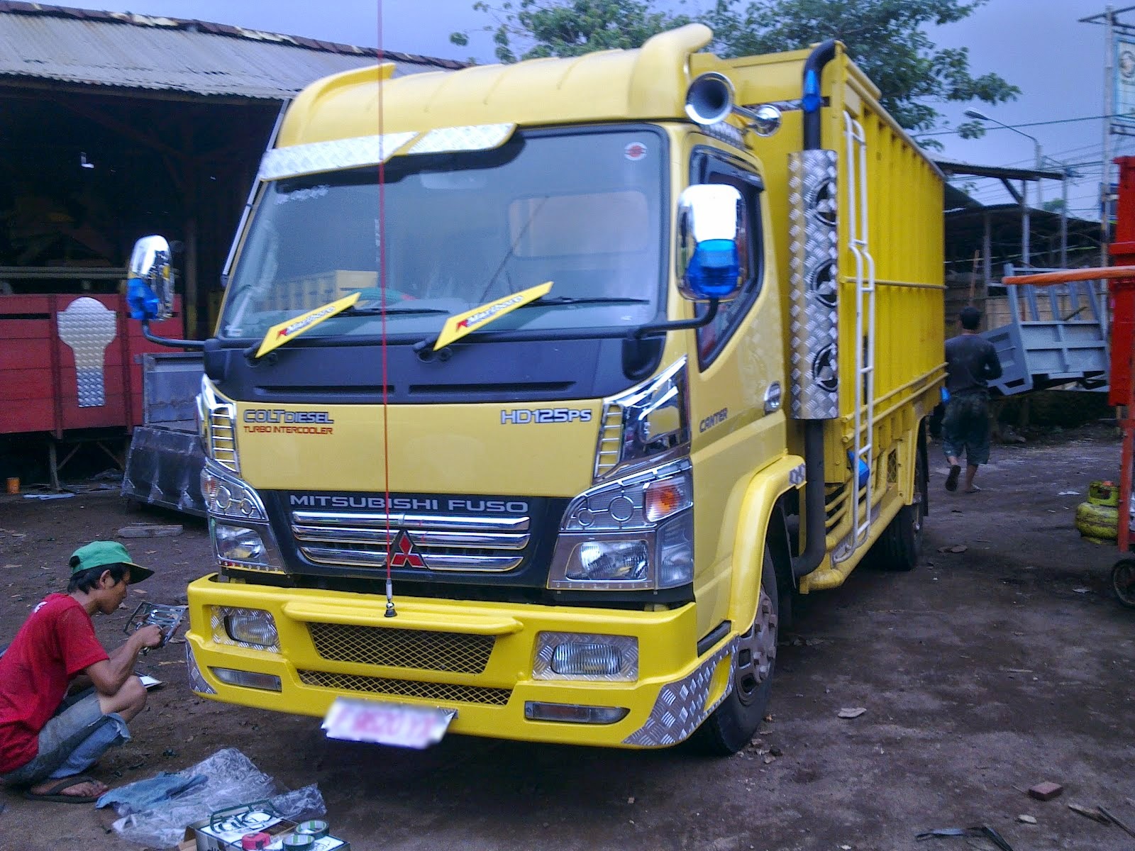  Modifikasi  Truk  Intercooler DESIGNER LAWAS