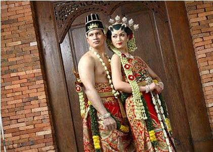 My journey Bedanya dandanan pengantin ala Solo Jogja