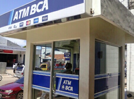 cara tarik uang tunai dari rekening BRI lewat mesin ATM lainnya