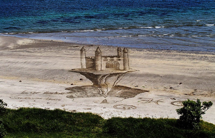 Amazing 3D Beach Art