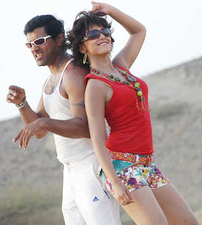 vikram shriya in Kanthaswamy 
