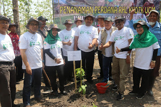 Rehabilitasi Hutan dan Lahan Momentum Peringatan Hari Pohon Sedunia