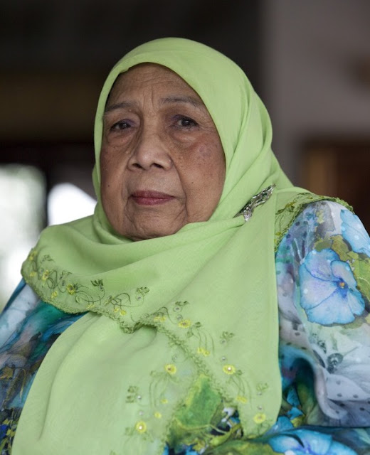 Pergh Terbaik! Kenali 10 Wanita ‘Pertama’ di Malaysia Yang Hebat Mencipta Nama