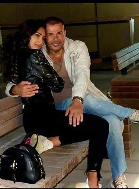 Engy Kiwan in the arms of Amr Diab!
