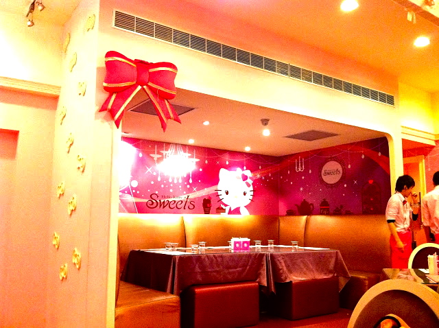 Hello Kitty Cafe Taipei 台北