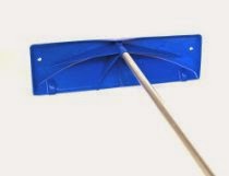<br />AVALANCHE! SRD20 Snow Rake Deluxe 20 with 24-Inch Wide Rake Head 20-Feet Quick Connect Lightweight Aluminum Handle