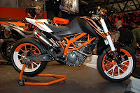 MODIFIKASI KTM 125