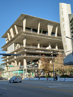 Not art, folks. Just a parkin' lot on Lincoln Road.