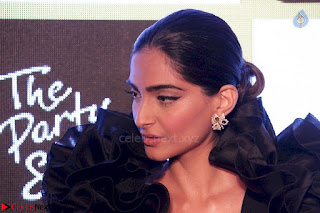 sonam kapoor at chandon the party starter 3rd March 2017 012.jpg