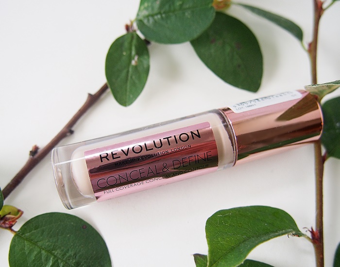 Makeup Revolution Conceal & Define peitevoide