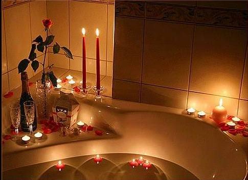 25 DIY How to Plan a Romantic  Evening to Surprise Your 