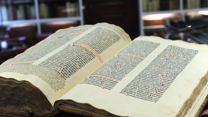 О покушајима да се преиначи Свето писмо између 16. и 20. века