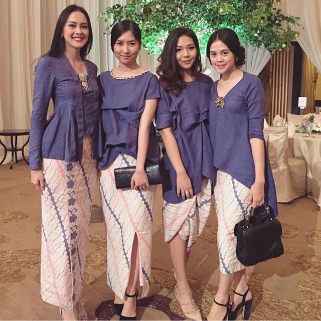  Baju  Kebaya Jaman  Dulu  Putu Merry