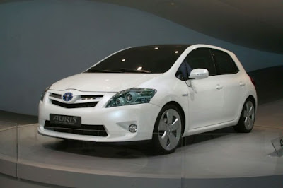 2010 Toyota Auris HSD Full Hybrid Concept Headed for Frankfurt