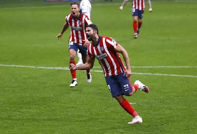 Striker Diego Costa photo