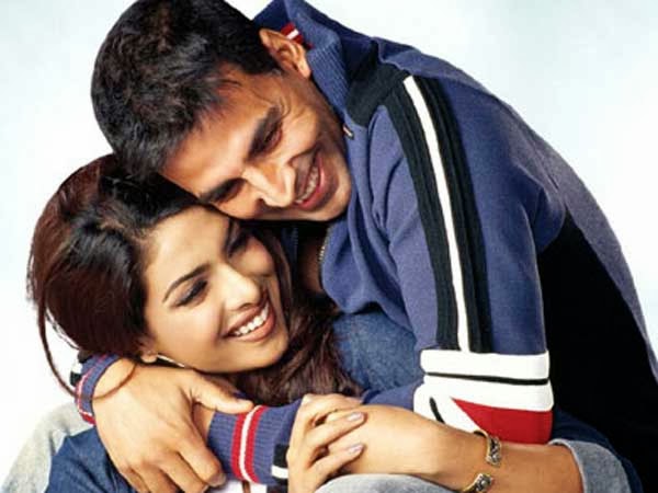 Akshay Kumar & Priyanka Chopra Wallpaper Download 