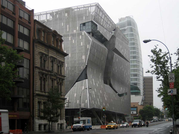 Cooper Union Construction 3 - When it was nearly done, and had assumed its final, armored elephant form.