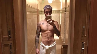 Potongan Rambut Justin Bieber 2016 Warna Ungu Gaya Ekstrim 