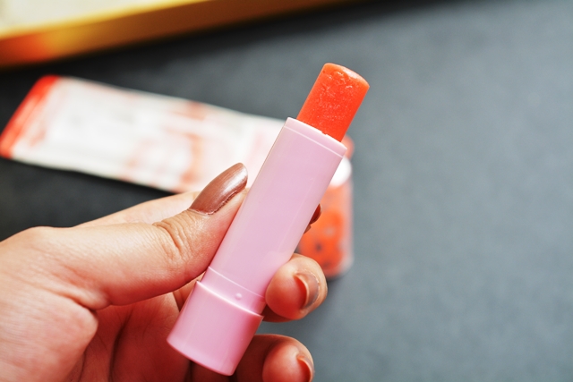 Maybelline Baby Lips Crystal Moisturizing Lip Balm Gleaming Coral Shade