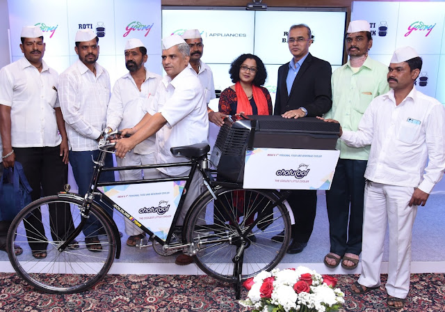 Mr. Subhash Talekar, General Secretary, Mumbai Dabbawala Association, Ms. Swati Rathi, Head-Marketing, Godrej Appliances, Mr. Kamal Nandi