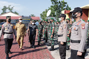 Kapolres Bengkayang pimpin apel kesiapan personel dan kendaraan ops Bina karuna
