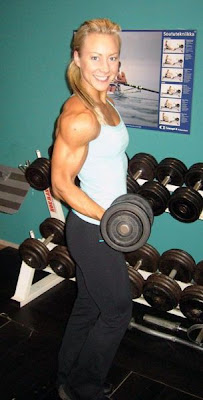 female bodybuilder