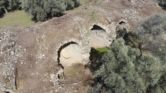 Türkiye'deki arkeologlar, gladyatör maçları ve vahşi hayvan dövüşlerinin yapıldığı Roma dönemi arenasının kalıntılarını keşfettiler. 2