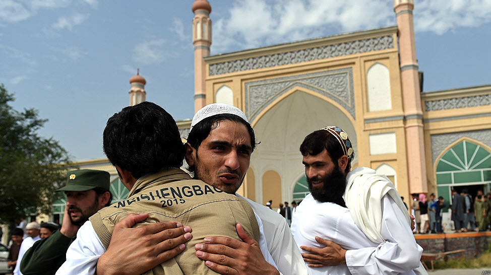 Pakistan Probe: Eid Celebration Across the World in Pictures