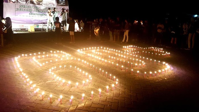 Sosialisasi Hemat Energi, Banten Nyalakan Seribu Lilin 