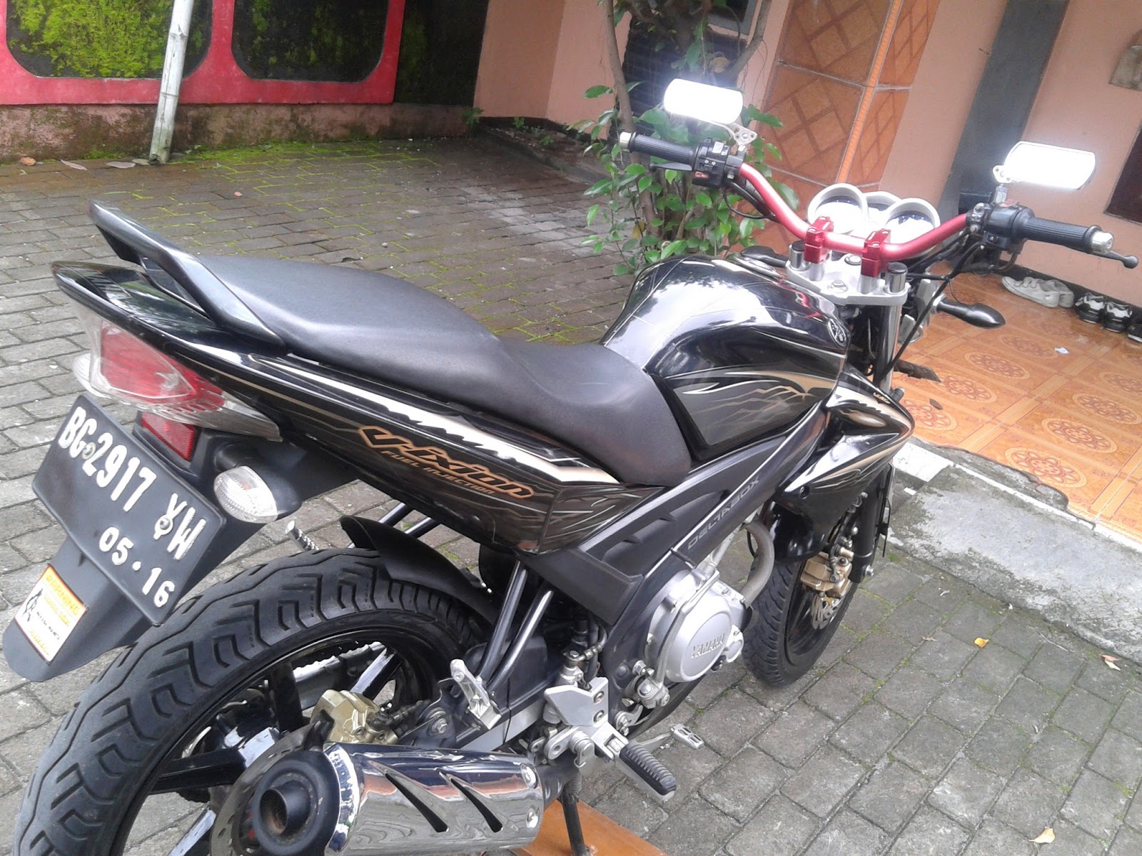 Modifikasi Vixion 2011 Ban Besar Terupdate Sound Modif