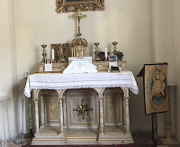 Altar of Pius X at Madri Pie Convent in Rome