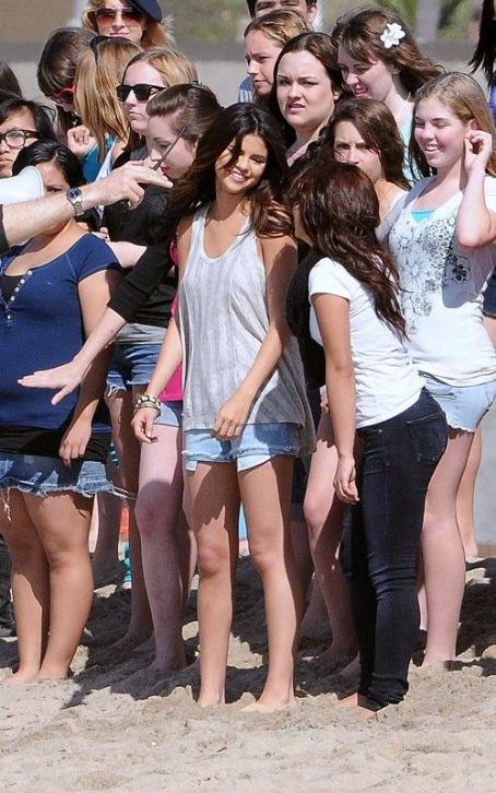 selena gomez who says music video shoot. selena gomez who says music