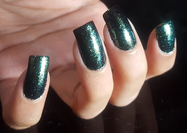 Kiko Glitter Metal Nail Lacquer 05 Bright Cerulean Swatch & Review