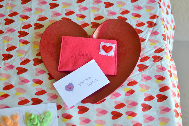 Valentine's Day  Countdown: Free Envelope Pattern and Activity Cards - Blue Susan Makes